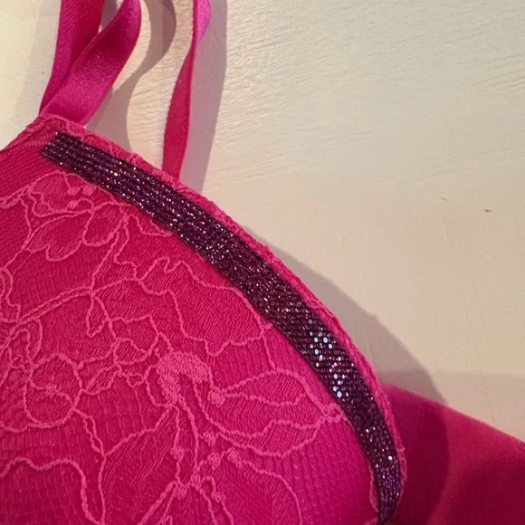 Victoria Secret Elegant Pink Lace Padded Push up Bra - Picture 2 of 5